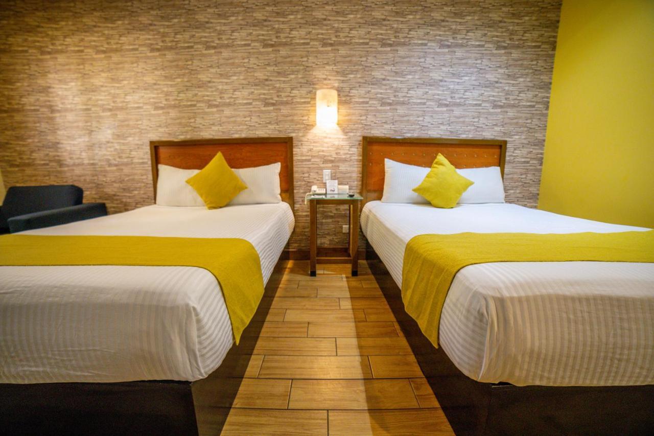 Hotel Colonial Мехикали Екстериор снимка