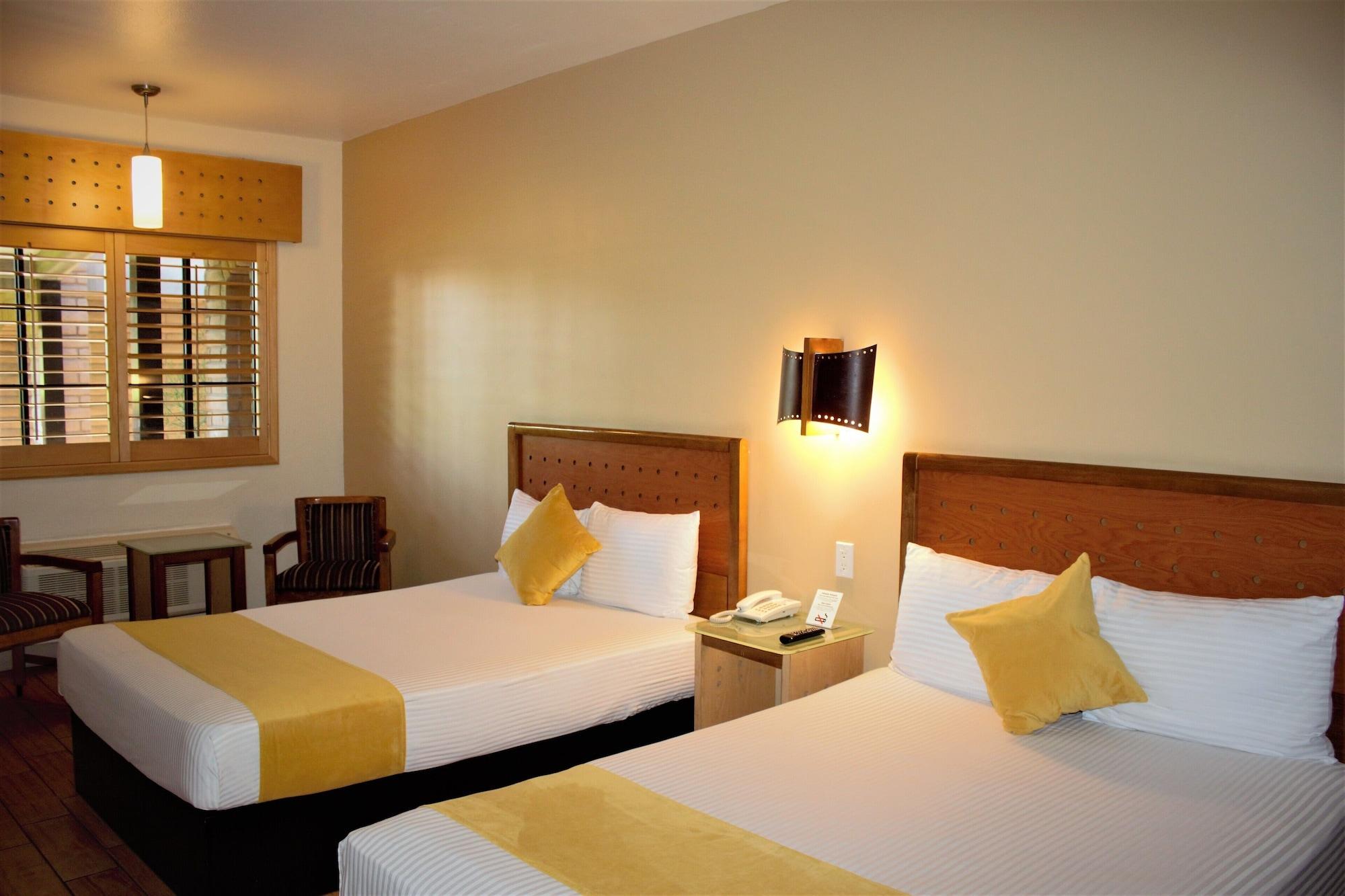 Hotel Colonial Мехикали Екстериор снимка