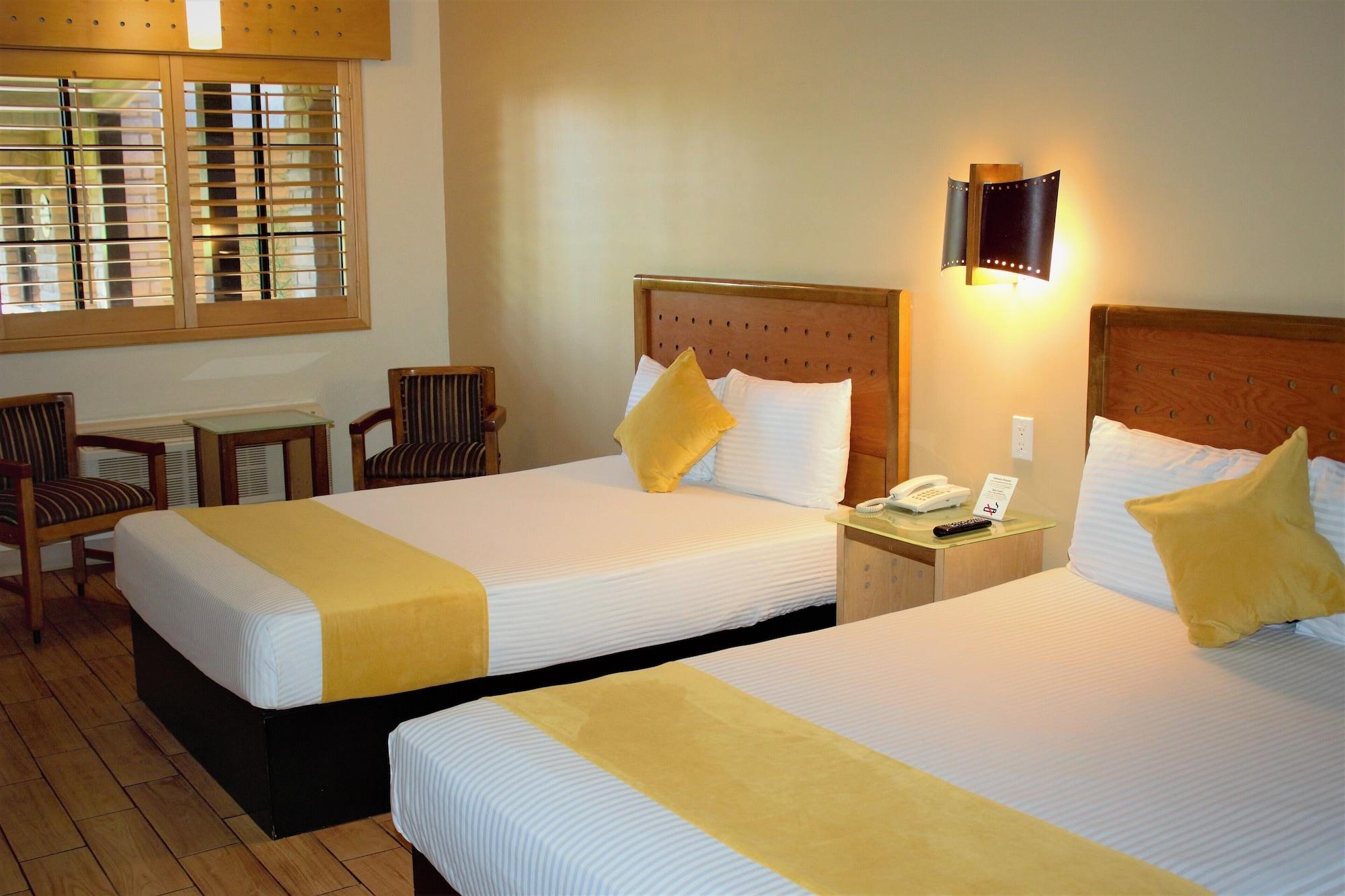 Hotel Colonial Мехикали Екстериор снимка