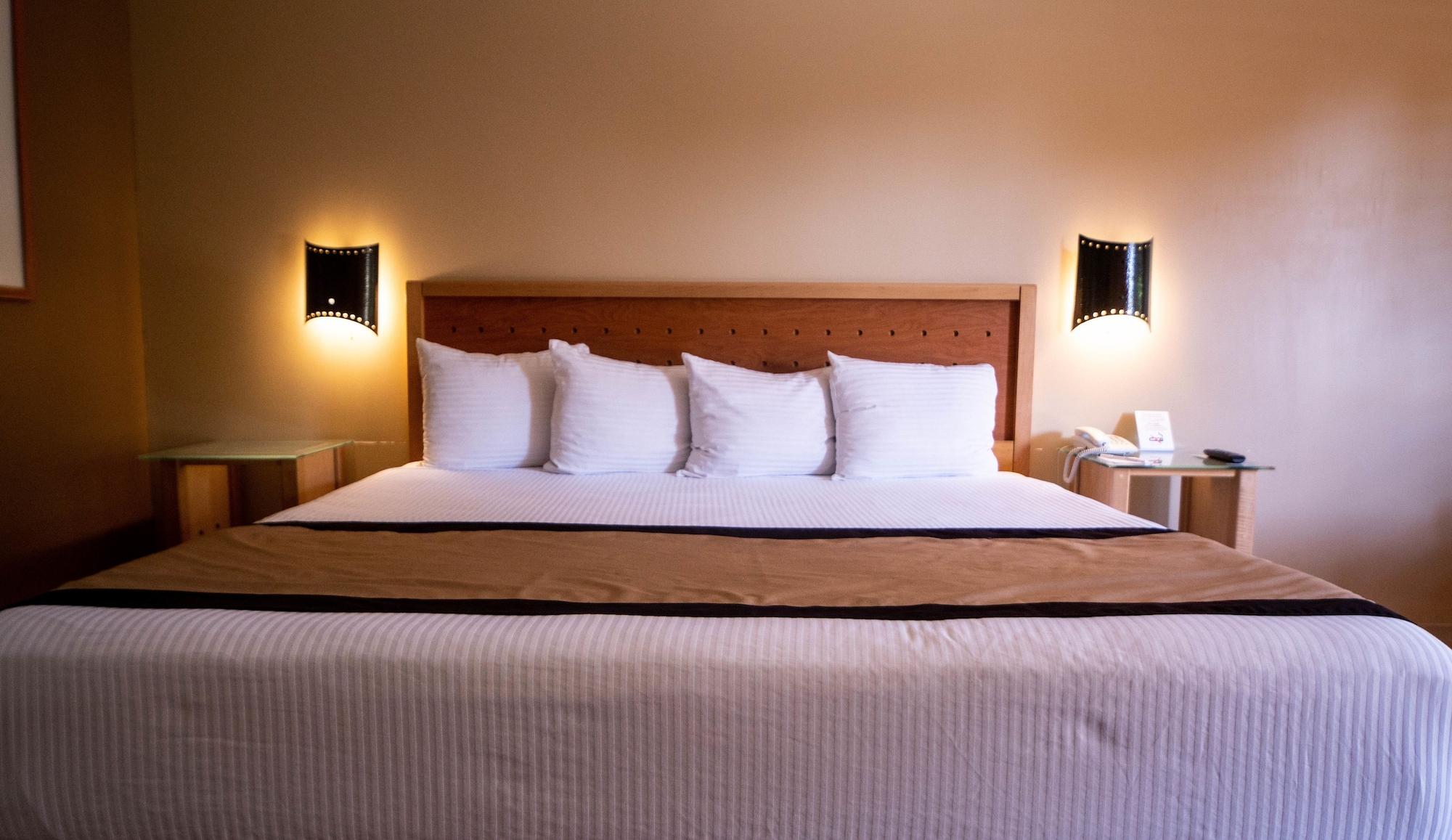 Hotel Colonial Мехикали Екстериор снимка