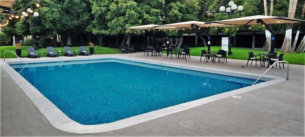 Hotel Colonial Мехикали Екстериор снимка